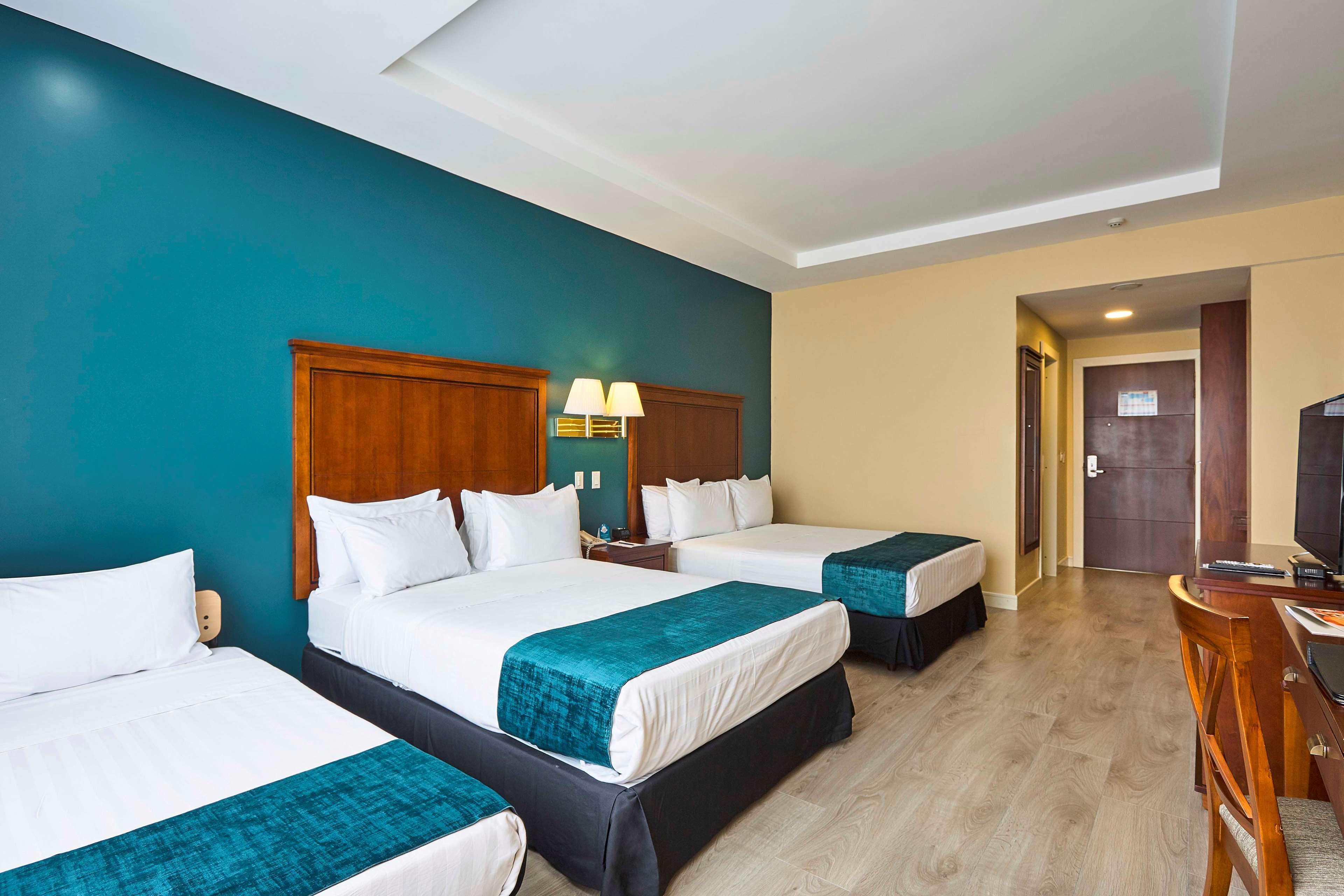 Sonesta Hotel Loja Buitenkant foto