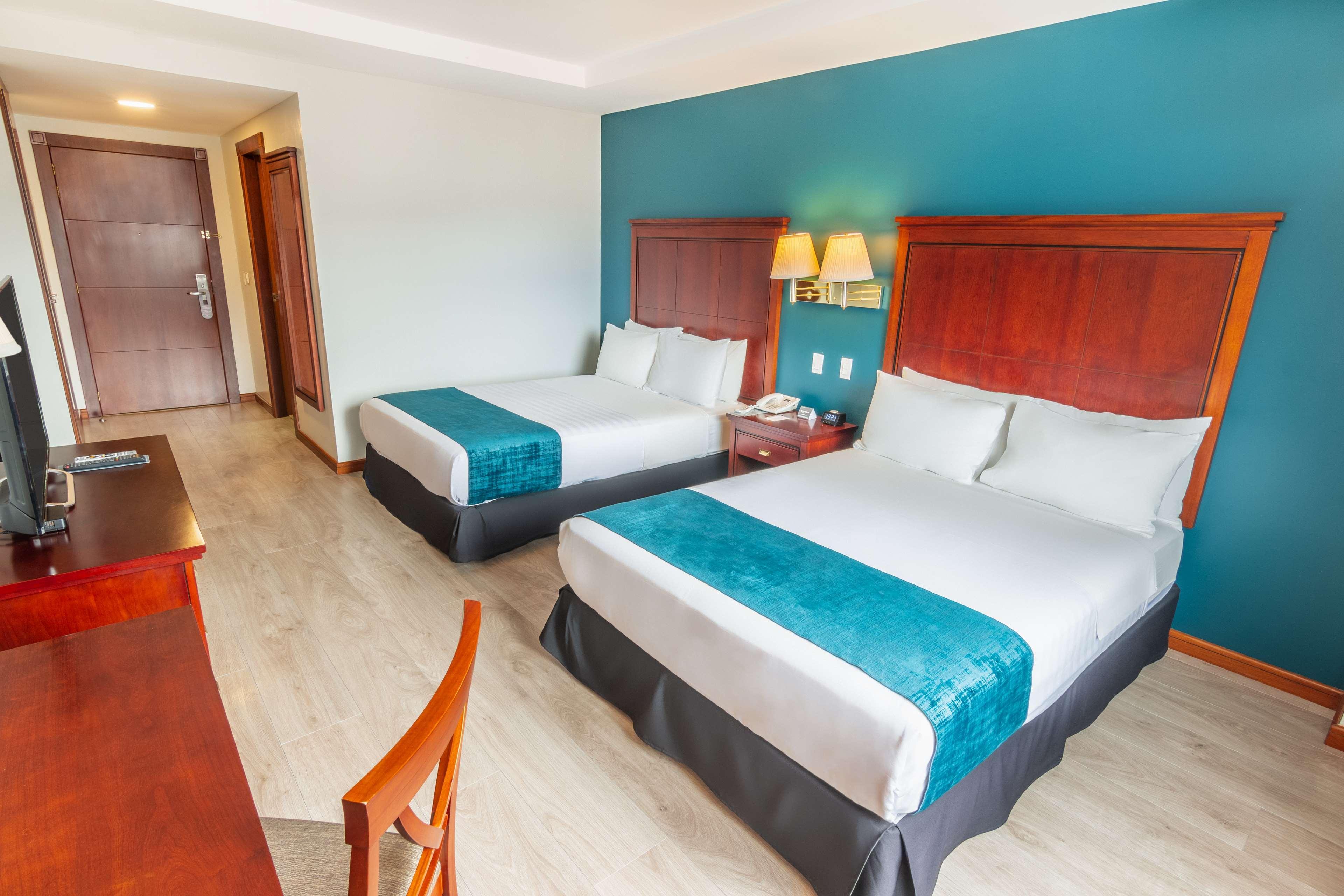 Sonesta Hotel Loja Buitenkant foto