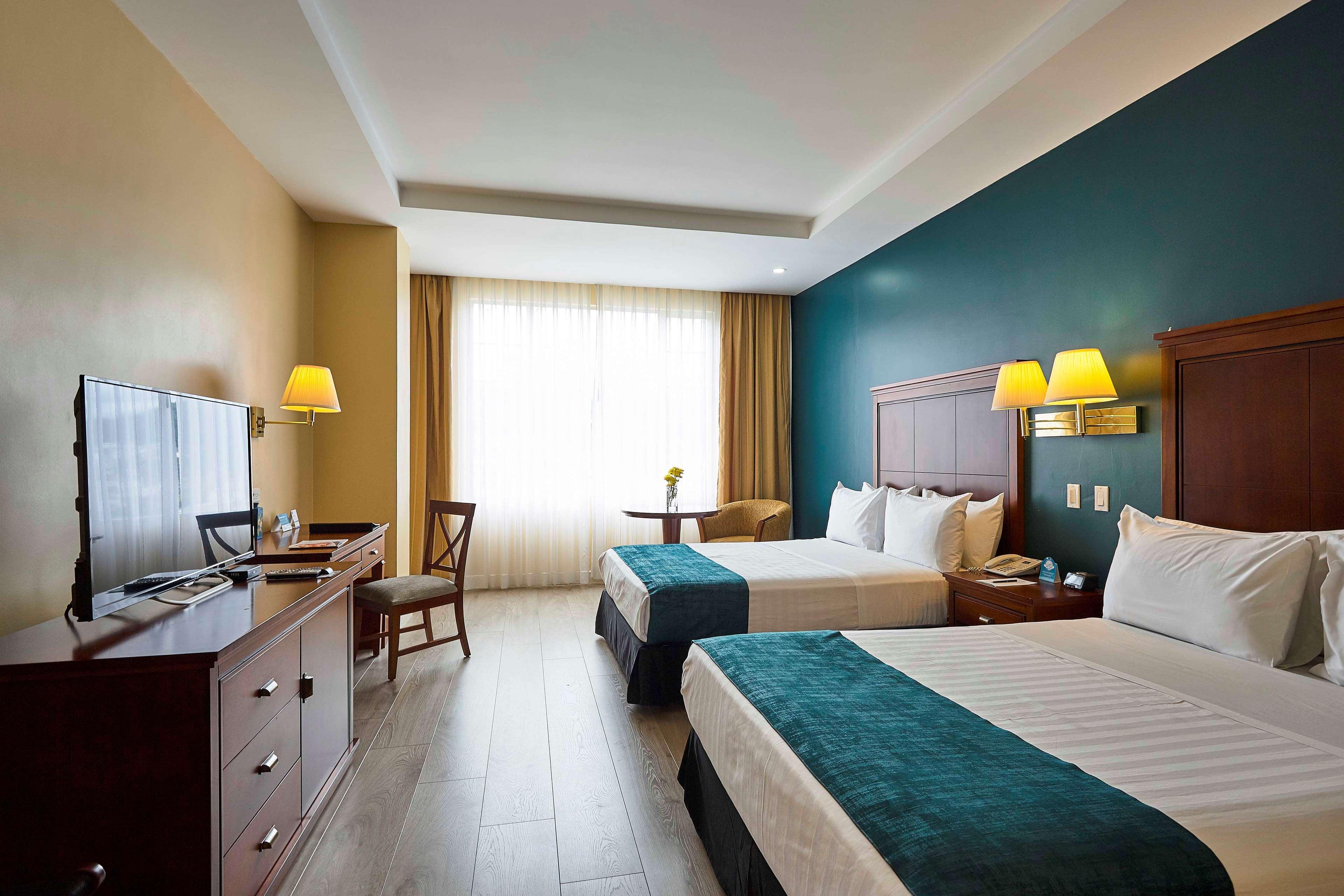 Sonesta Hotel Loja Buitenkant foto