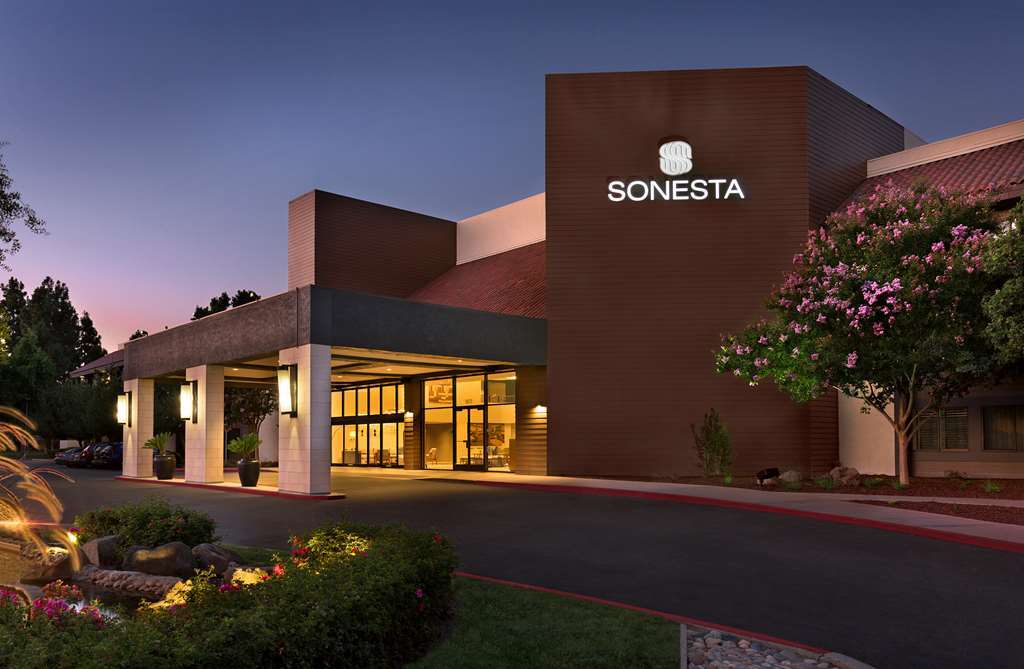 Sonesta Hotel Loja Buitenkant foto
